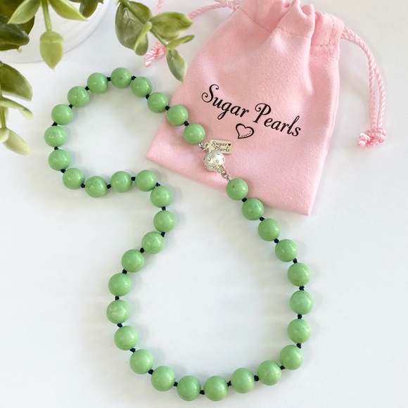 Chunky Green Turquoise Necklace - Picture 2 of 5